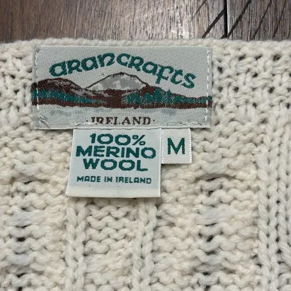 Aran Crafts Sweater Cardigan Womens Medium White 100% Merino Wool Ireland - Picture 7 of 9